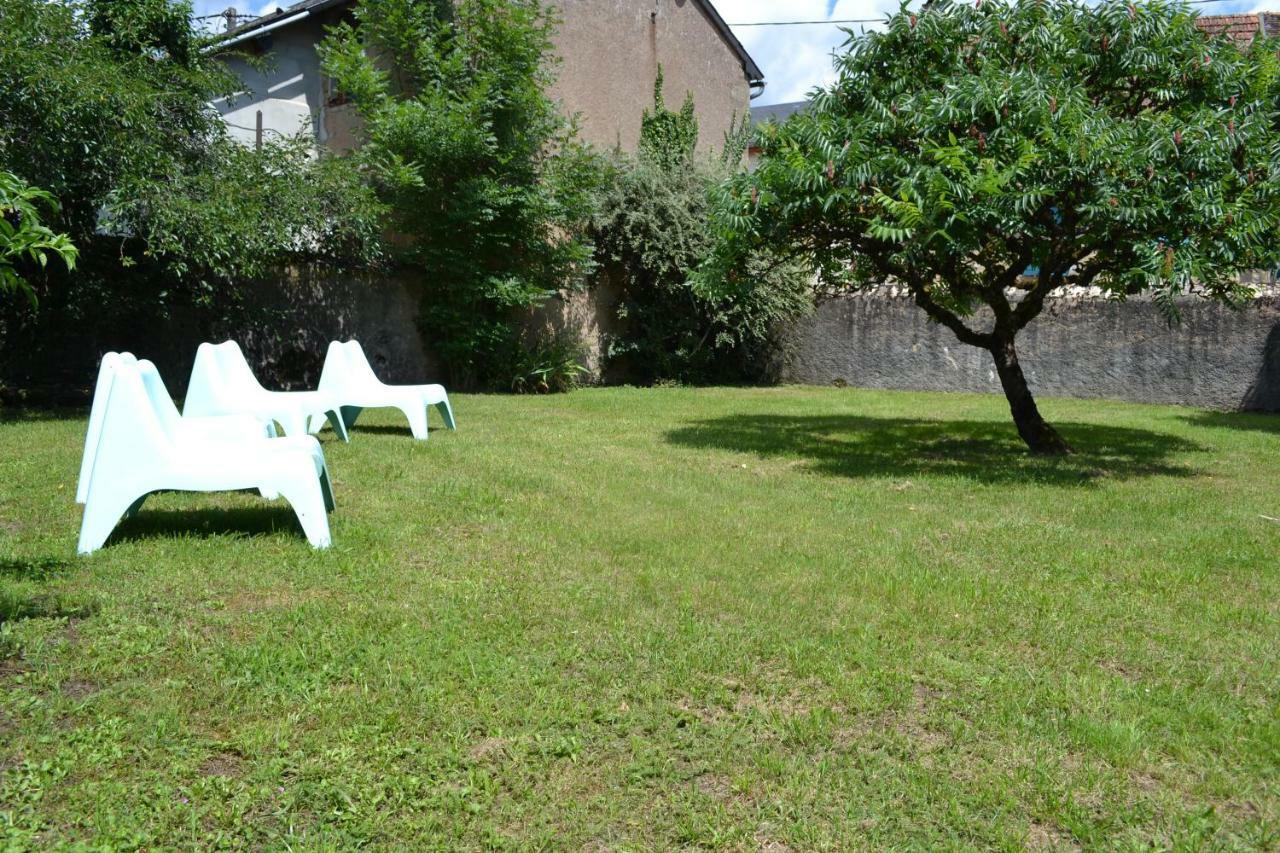 Appartement Passe Partout Lucenay-l'Eveque Zewnętrze zdjęcie