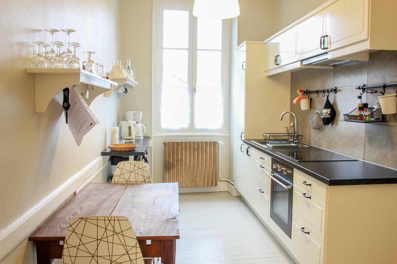 Appartement Passe Partout Lucenay-l'Eveque Zewnętrze zdjęcie